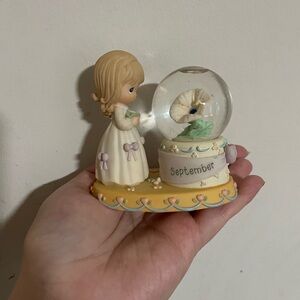 Enesco September Girl Snow Globe - Cream and Yellow